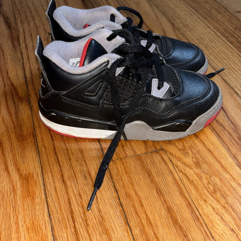 Kids Black and Red Retro 4 Jordans